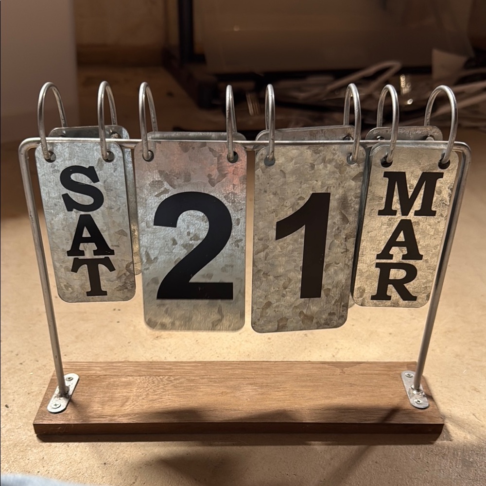 At Home Metal Flip Calendar with Wooden Base No Missing Pieces